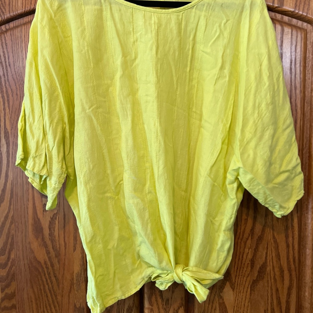 Time and Tru Bright Yellow Women's Blouse